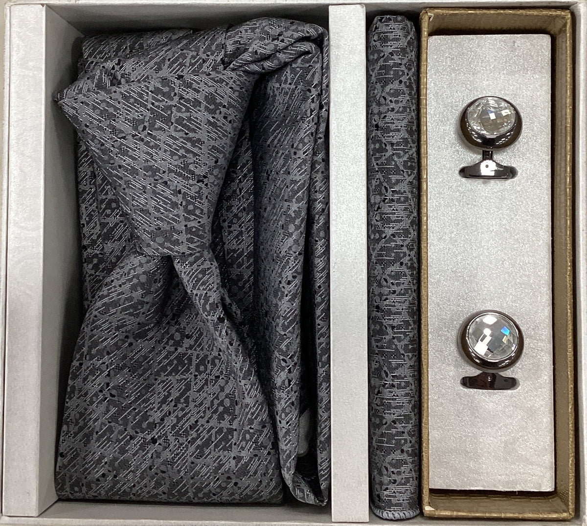Pierre Cavelli Men’s Paisley Tie, Pocket Square & Cufflinks Gift Set