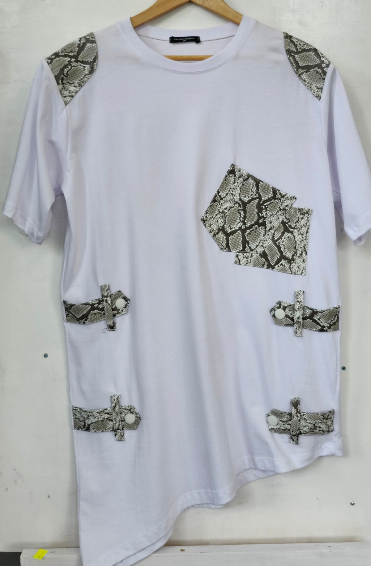 Exclusive products T-shirt
