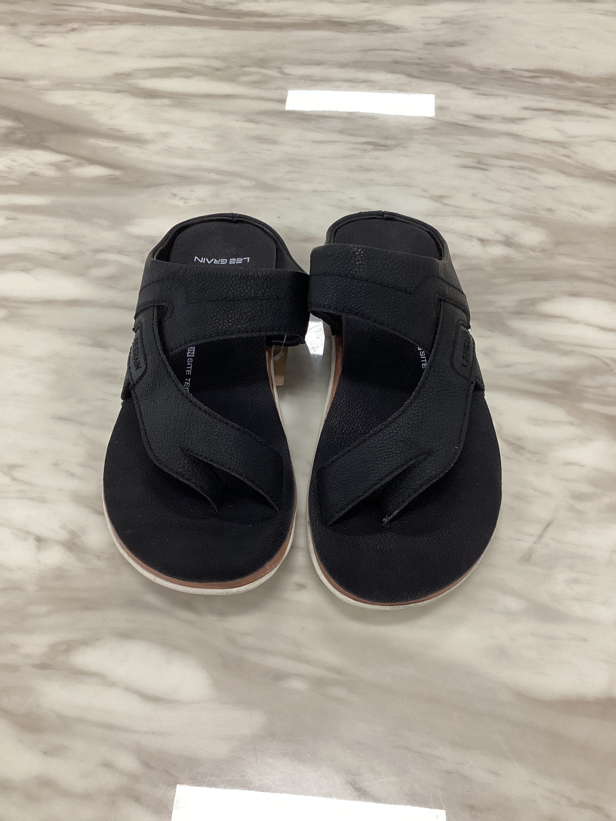 Lee Grain Men’s Casual Leather Sandals