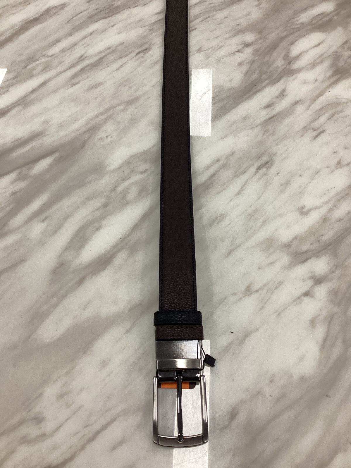 Men’s Classic Leather Belt – Hole Buckle