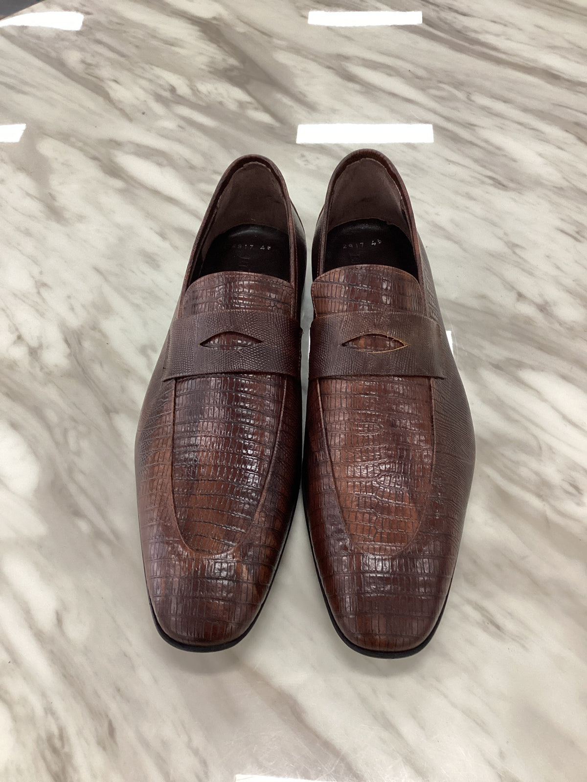 Men’s Crocodile-Embossed Leather Loafers