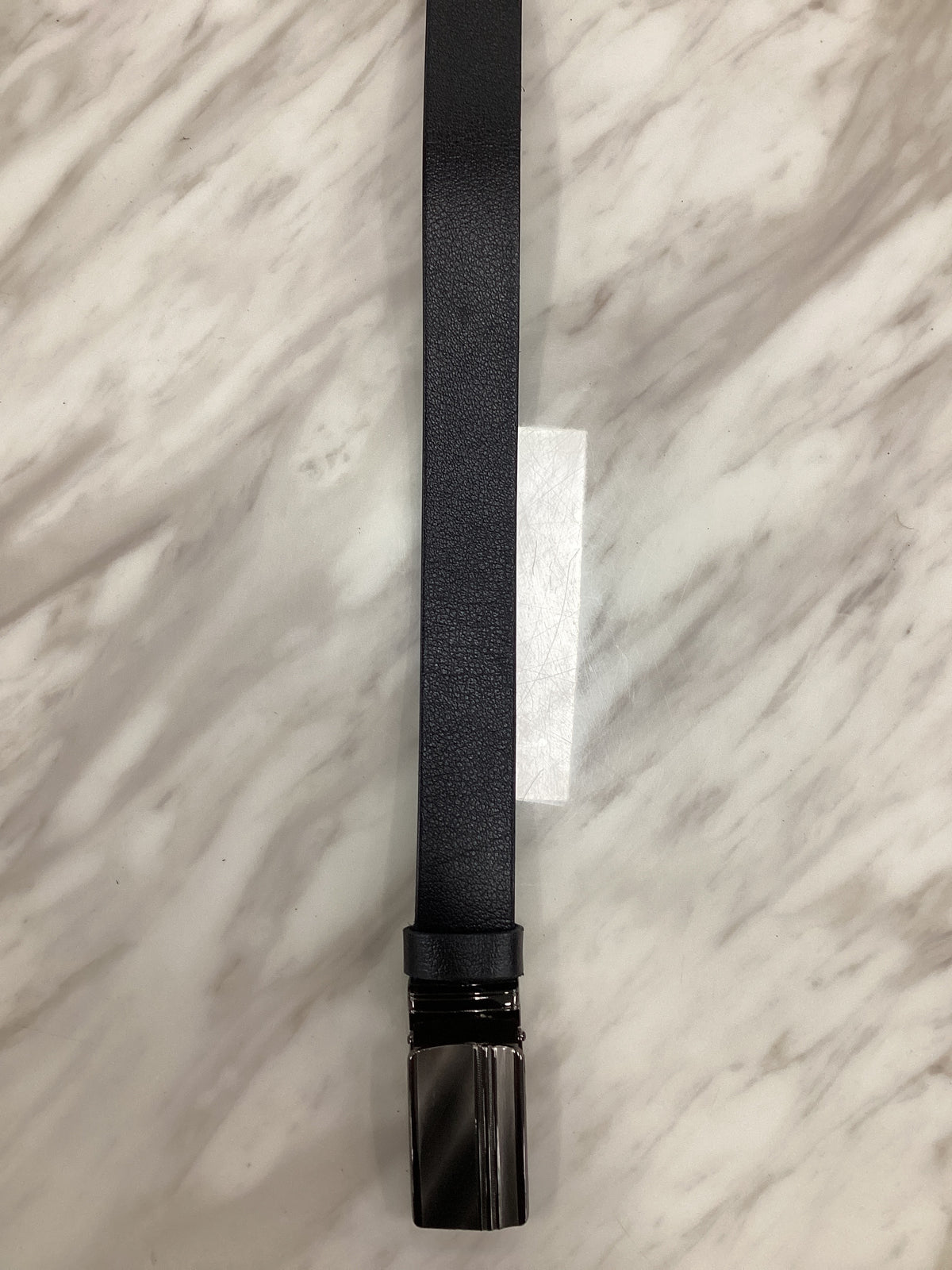 Men’s Classic Leather Belt – Hole Buckle