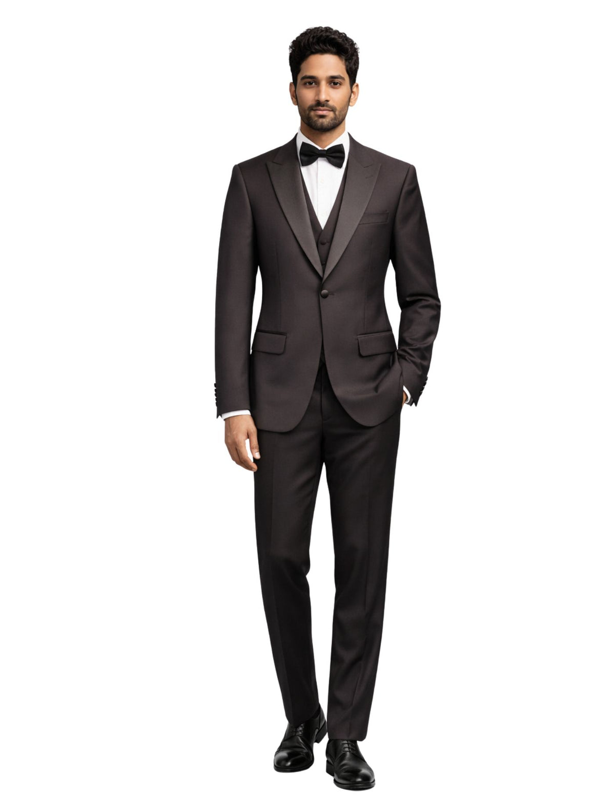 Edgers Men’s Three-Piece Suit.(FFF)