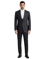 Edgers Men’s Three-Piece Suit.(FFF)