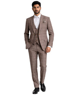Edgers Men’s Three-Piece Suit.(FFF)