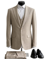Edgers Men’s Three- Piece Suit.(FFF)