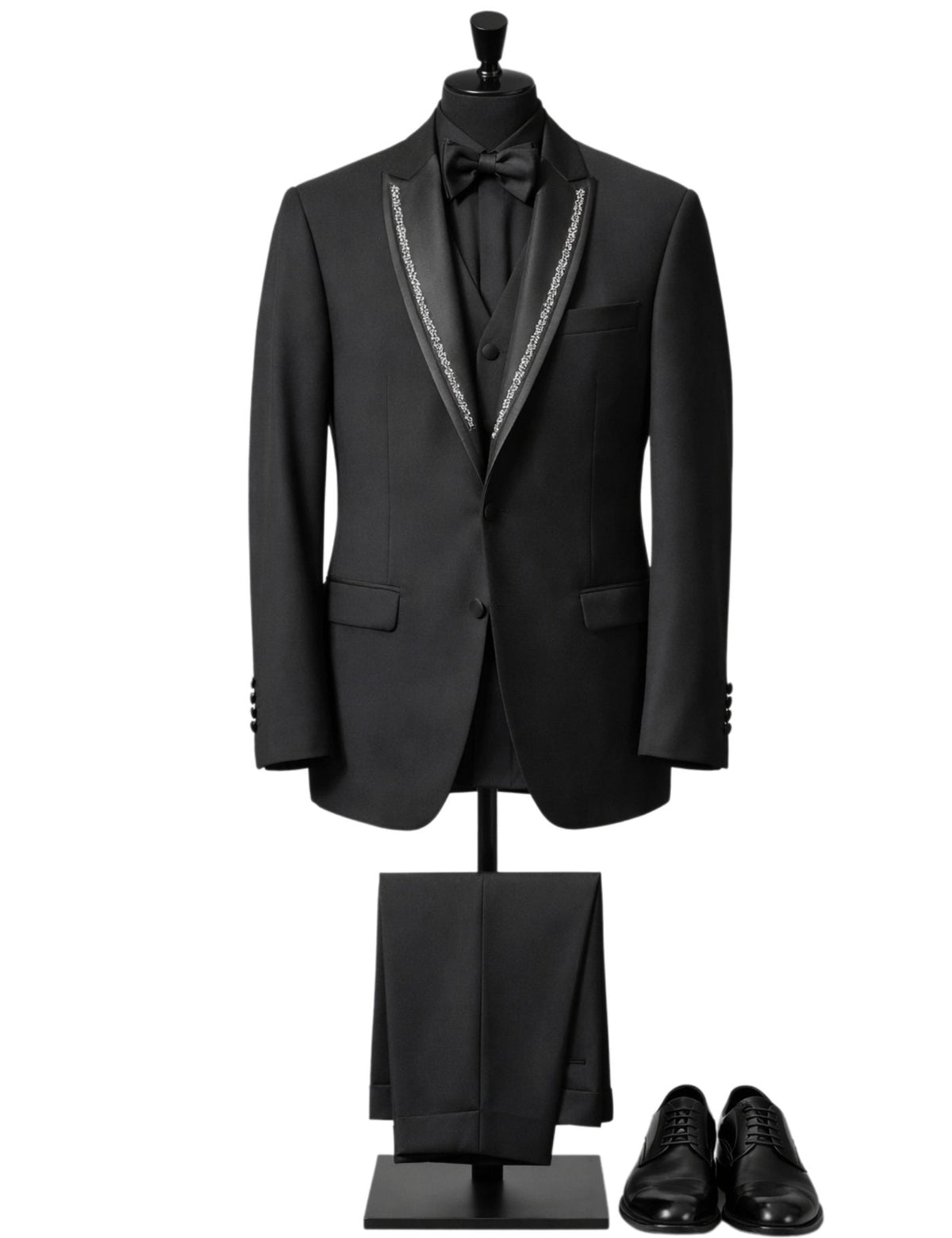 Edgers Men’s Three-Piece Suit + Bow tie.(FFF)
