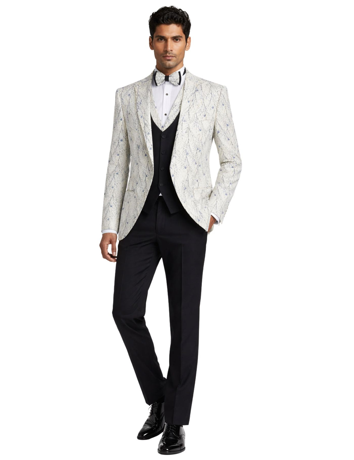 Edgers Men’s Three-Piece Suit + Bow tie.(FFF)