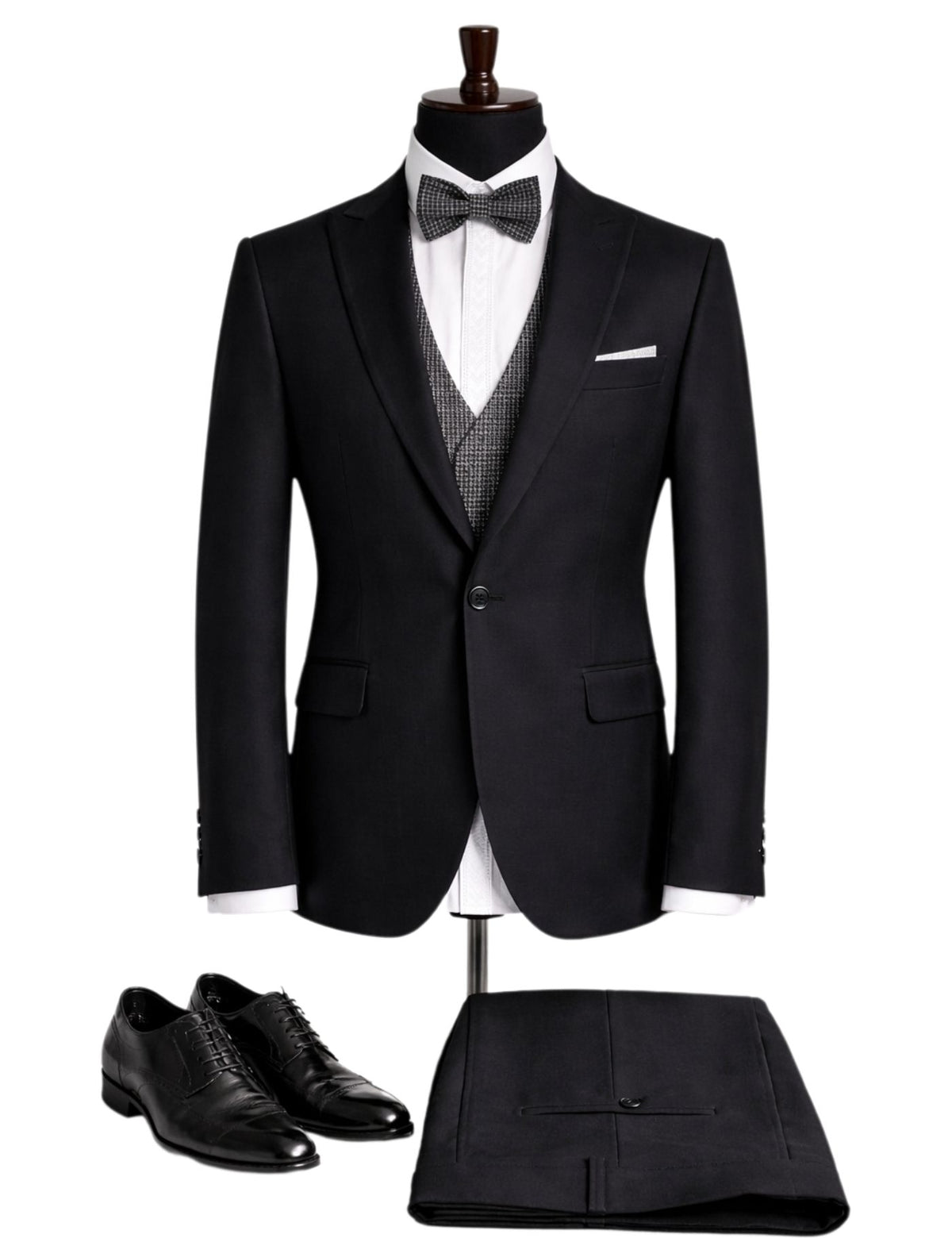 Edgers Men’s Three-Piece Suit + Bow tie.(FFF)