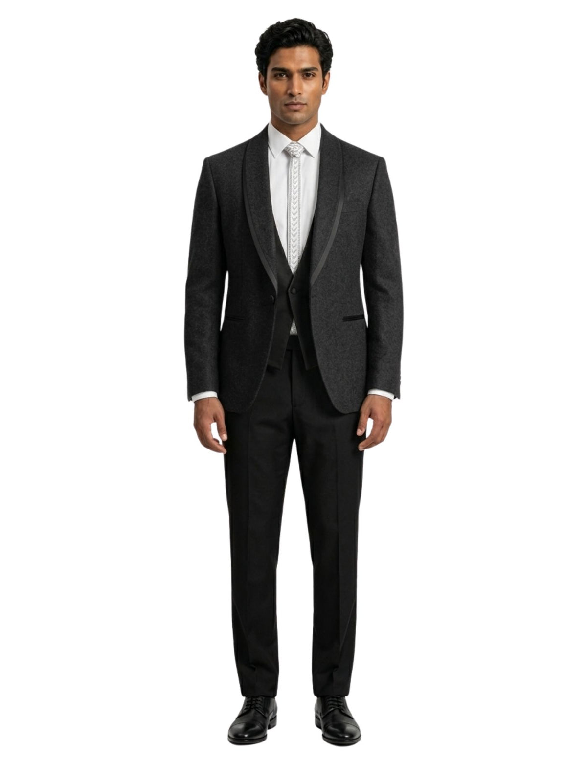 Edgers Men’s Three-Piece Suit + Bow tie.(FFF)