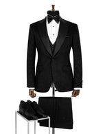 Edgers Men’s Three-Piece Suit + Bow tie