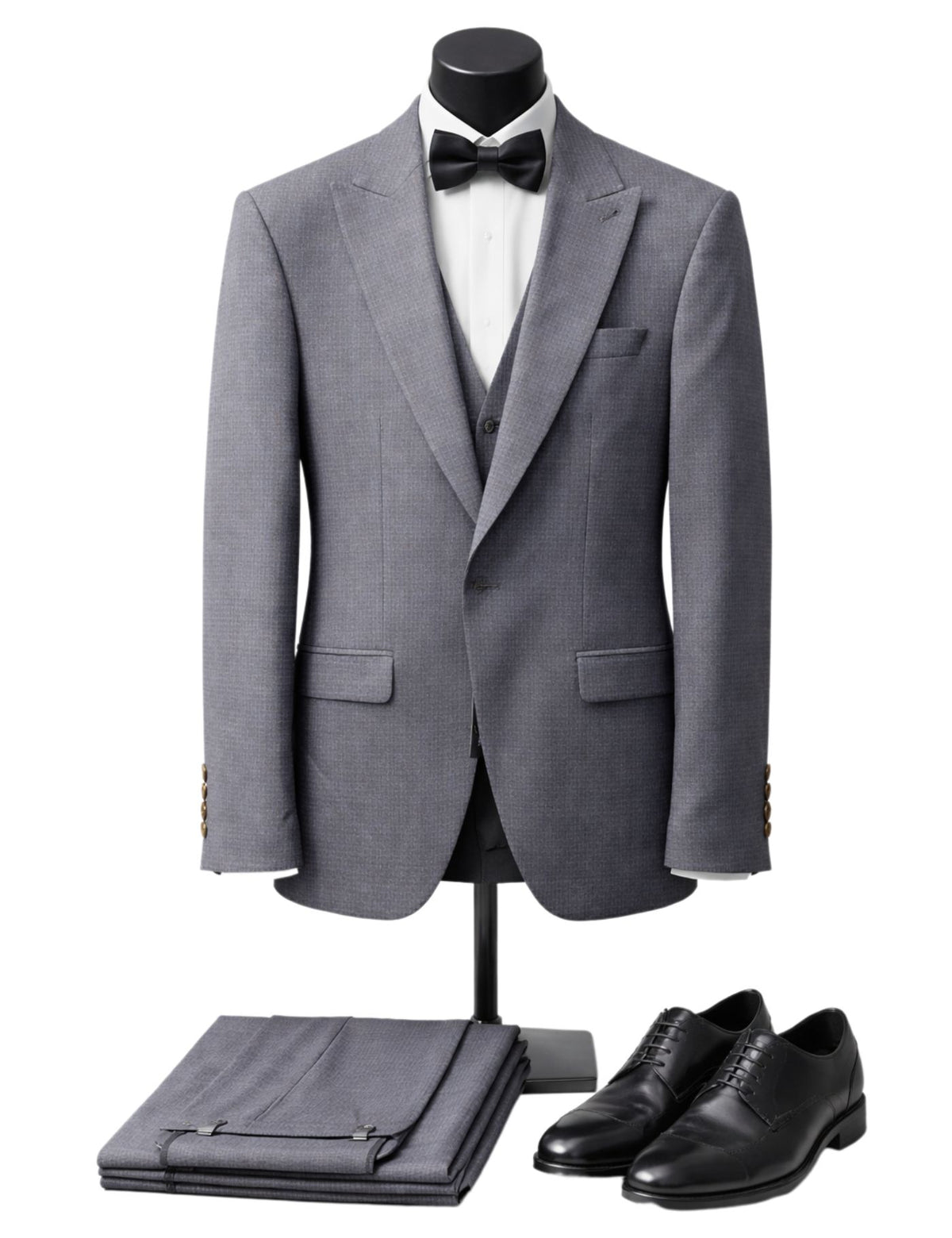 Edgers Men’s Three-Piece Suit.(FFF)