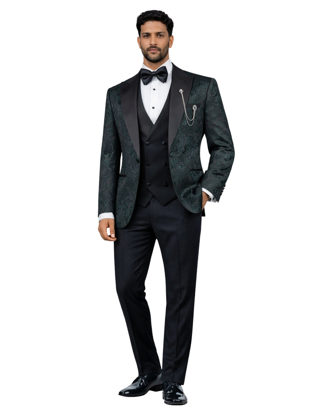 Edgers Men’s Three-Piece Suit +Bow tie