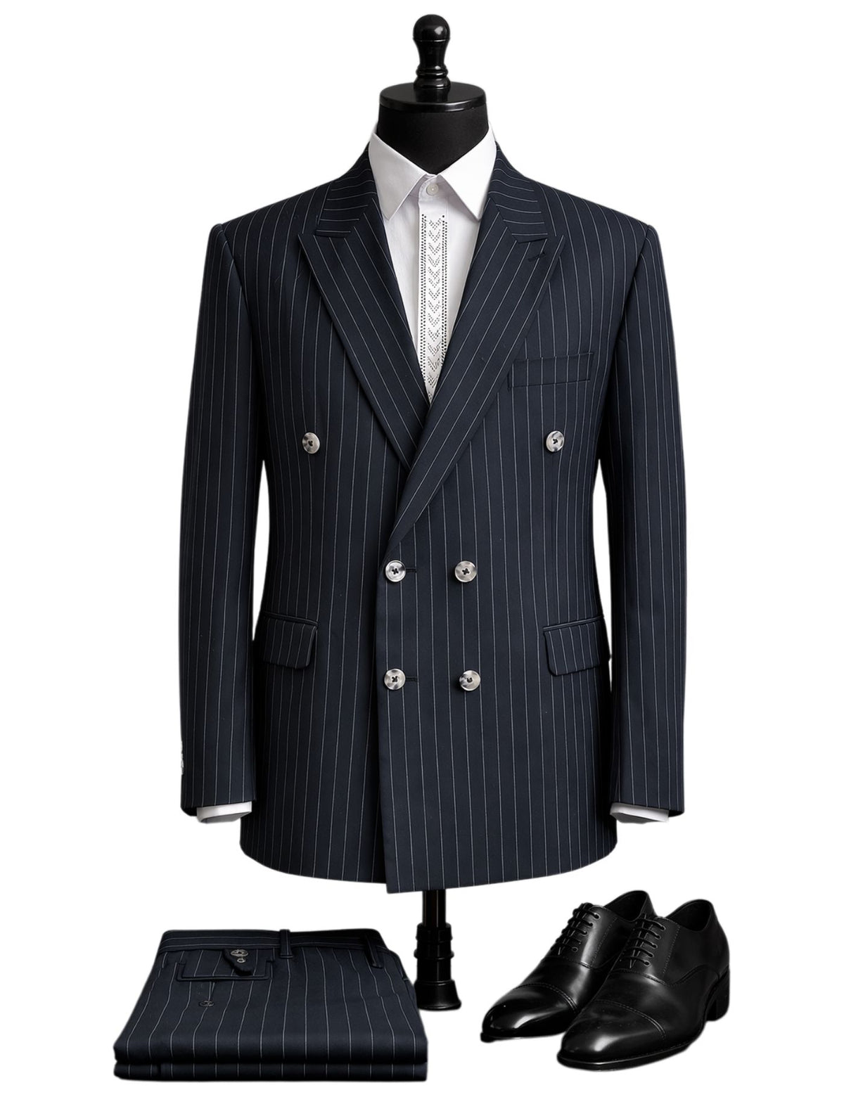Edgers Men’s Two-Piece Suit.(FFF)