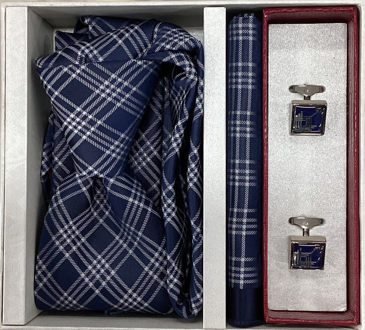 Pierre Cavelli Men’s Paisley Tie, Pocket Square & Cufflinks Gift Set