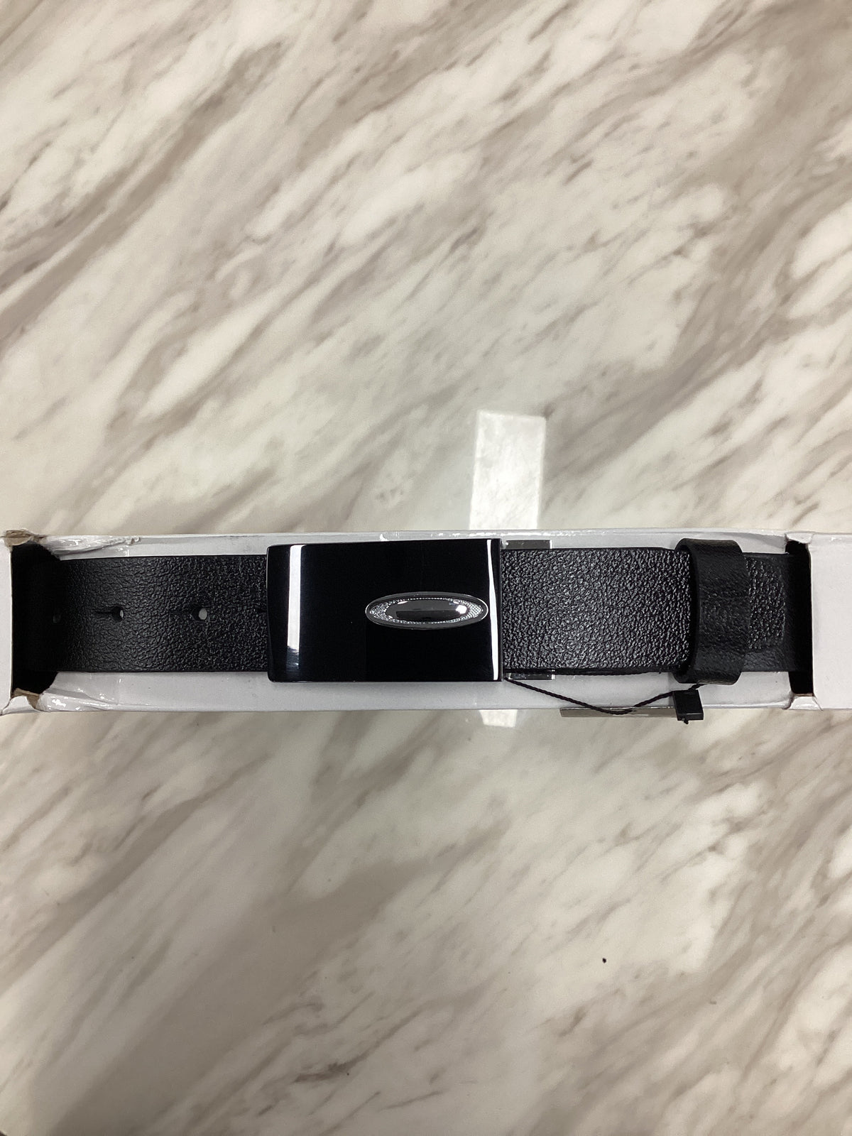 Men’s Classic Leather Belt – Hole Buckle