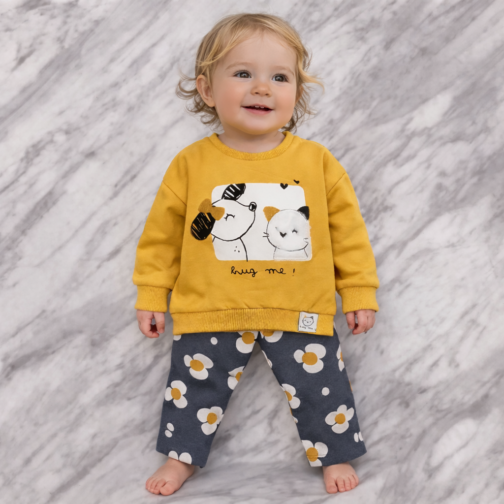 Baby 2-Piece Outfit Set – Long Sleeve Sweatshirt & Printed Pants | Hug Me