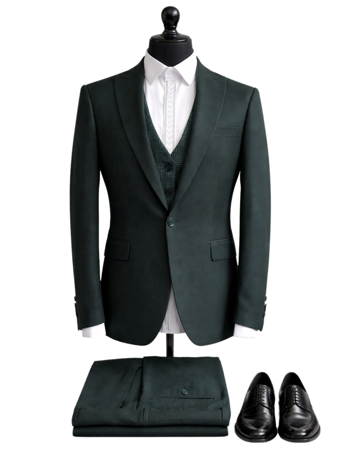 Guerman Men’s Three-Piece Suit + Bow tie.(FFF)