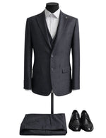 Hermose Men’s Three-Piece Suit.(FFF)