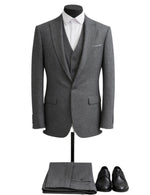 Hiver Men’s Three-Piece Suit.(FFF)