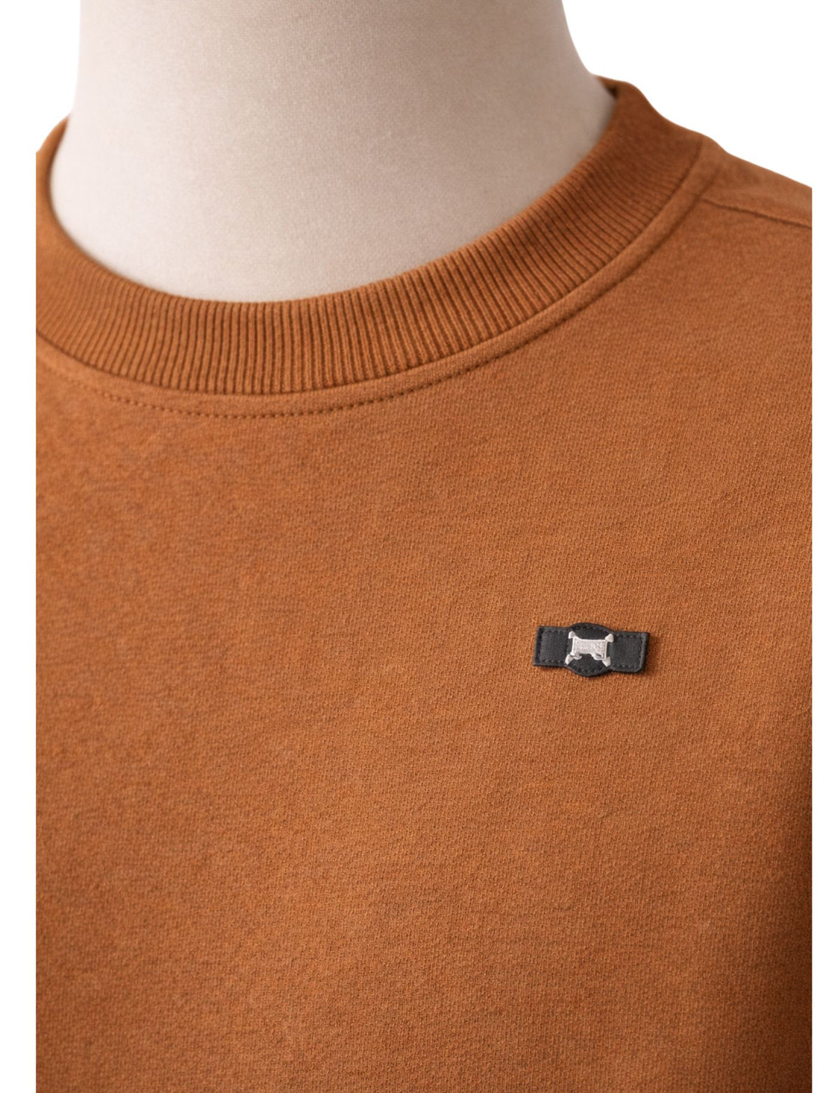 Linoette Sweater.(FFF)
