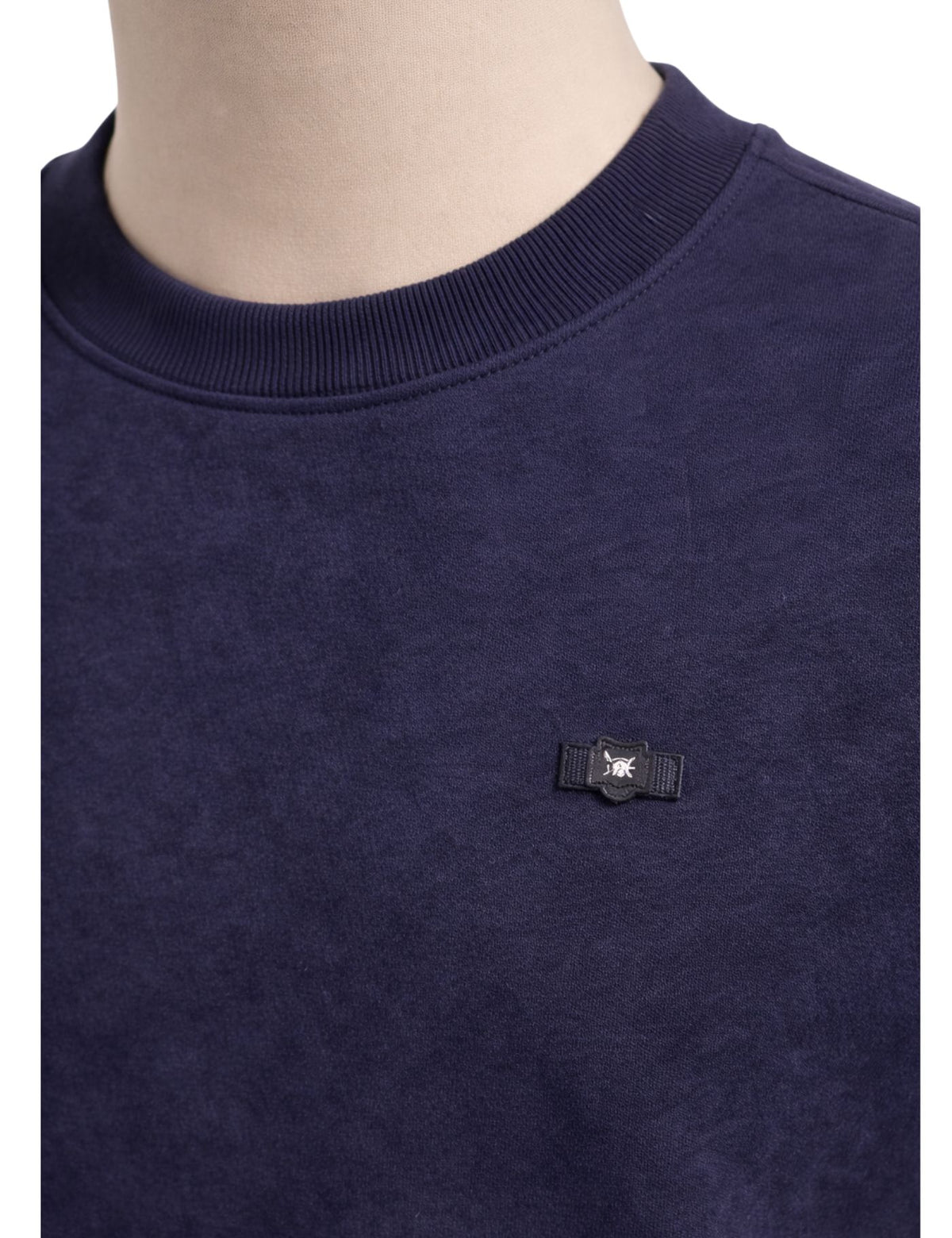 Lionette Sweater.(FFF)
