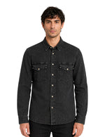 Man’s Casual Shirt.(FFF)