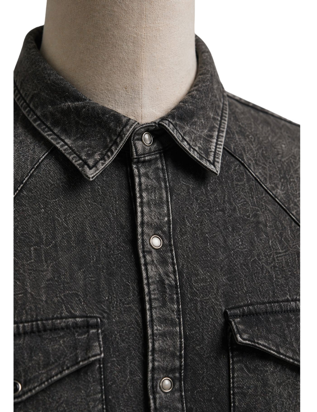Man’s Casual Shirt.(FFF)