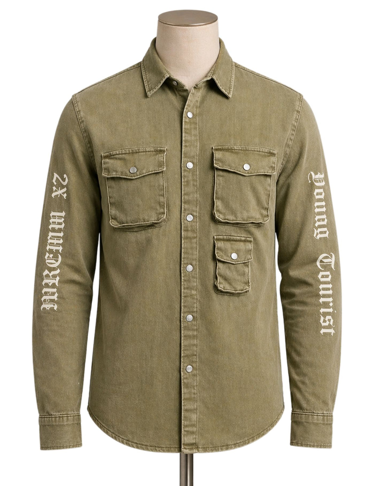 Man’s Casual Shirt.(FFF)