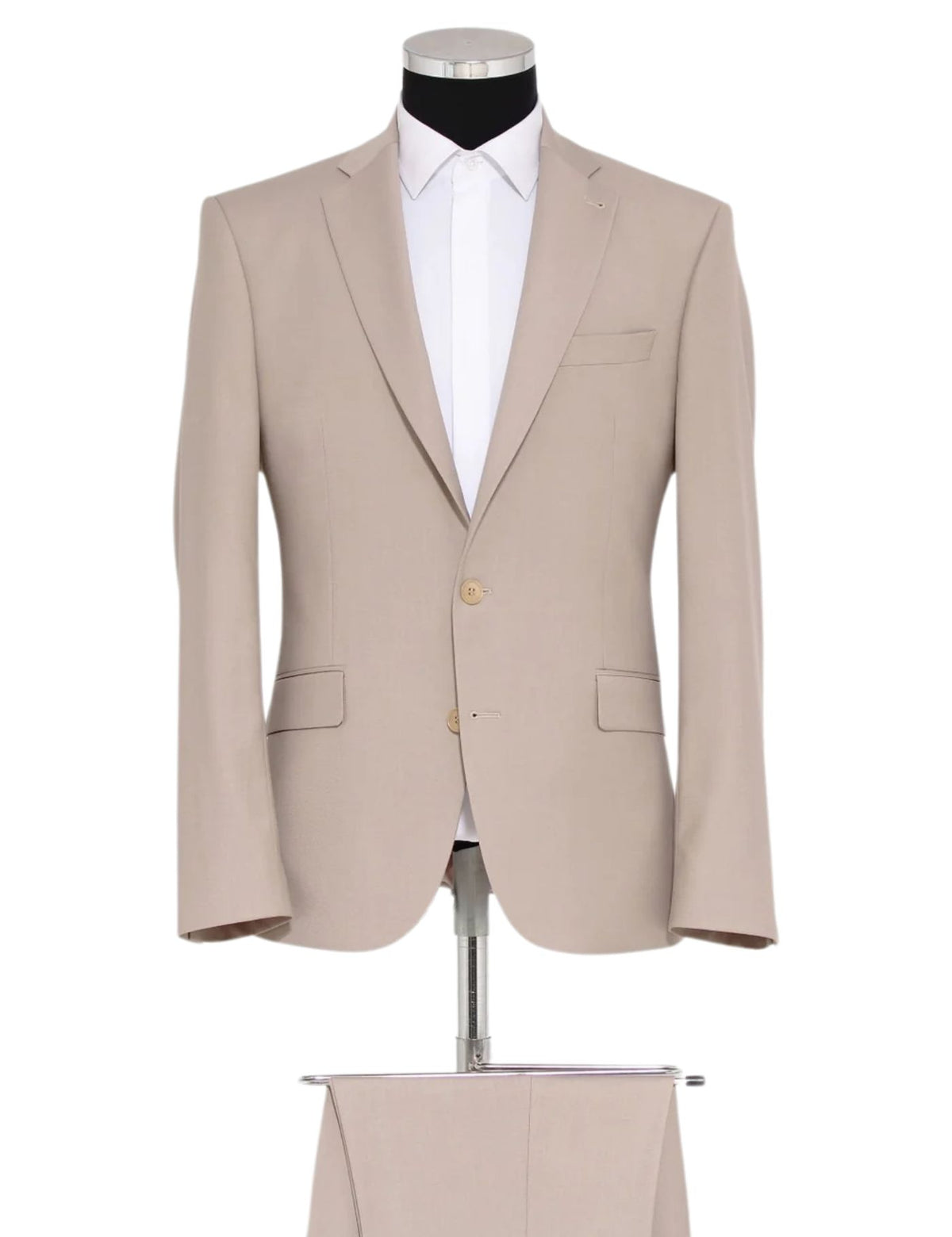 Masculini Men’s Three-Piece Suit.(FFF)