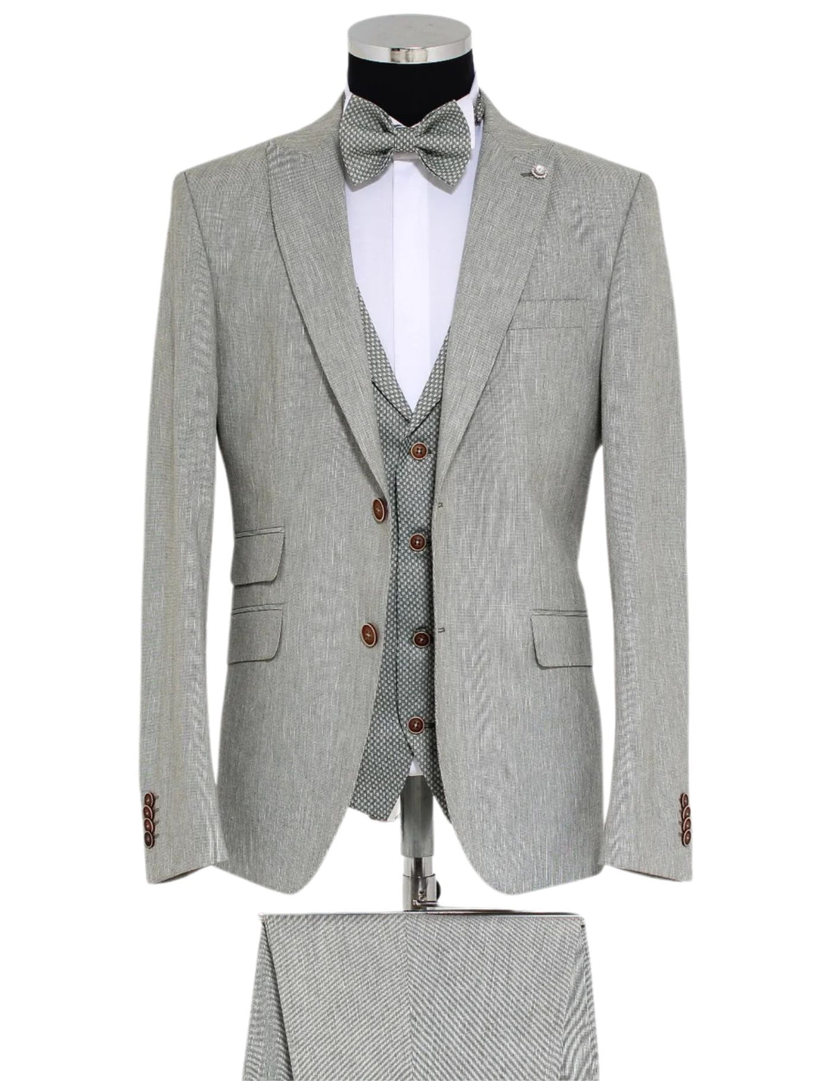 Masculini Men’s Three-Piece Suit + Bow tie