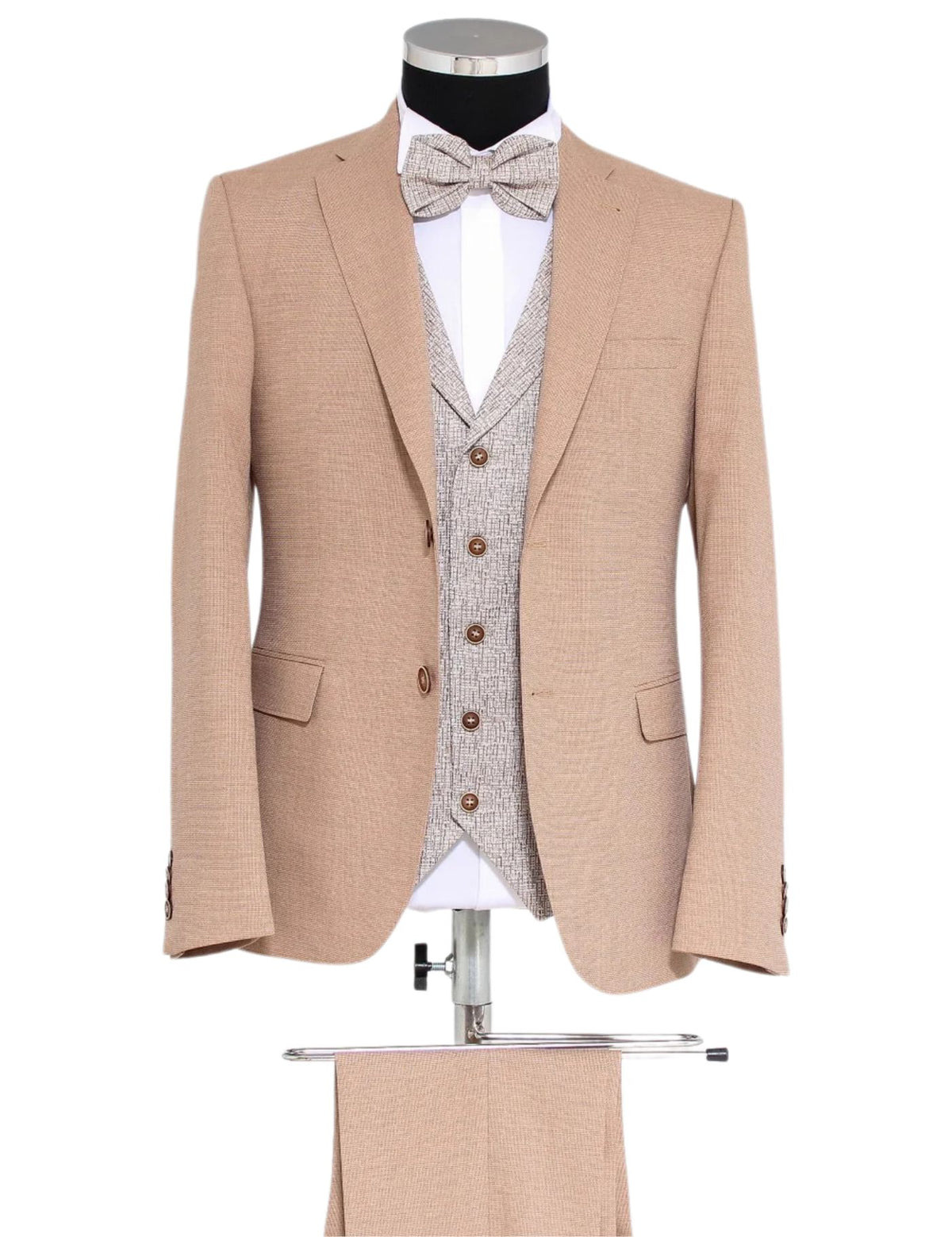Masculini Men’s Three-Piece Suit + Bow tie.(FFF)