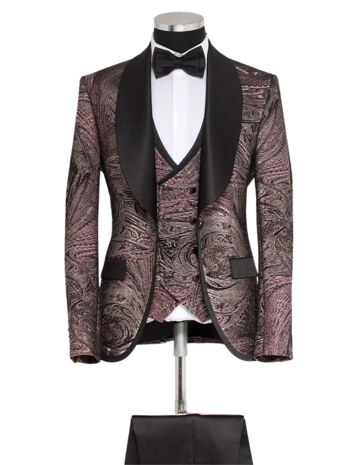Masculini Men’s Three-Piece Suit + Bow tie