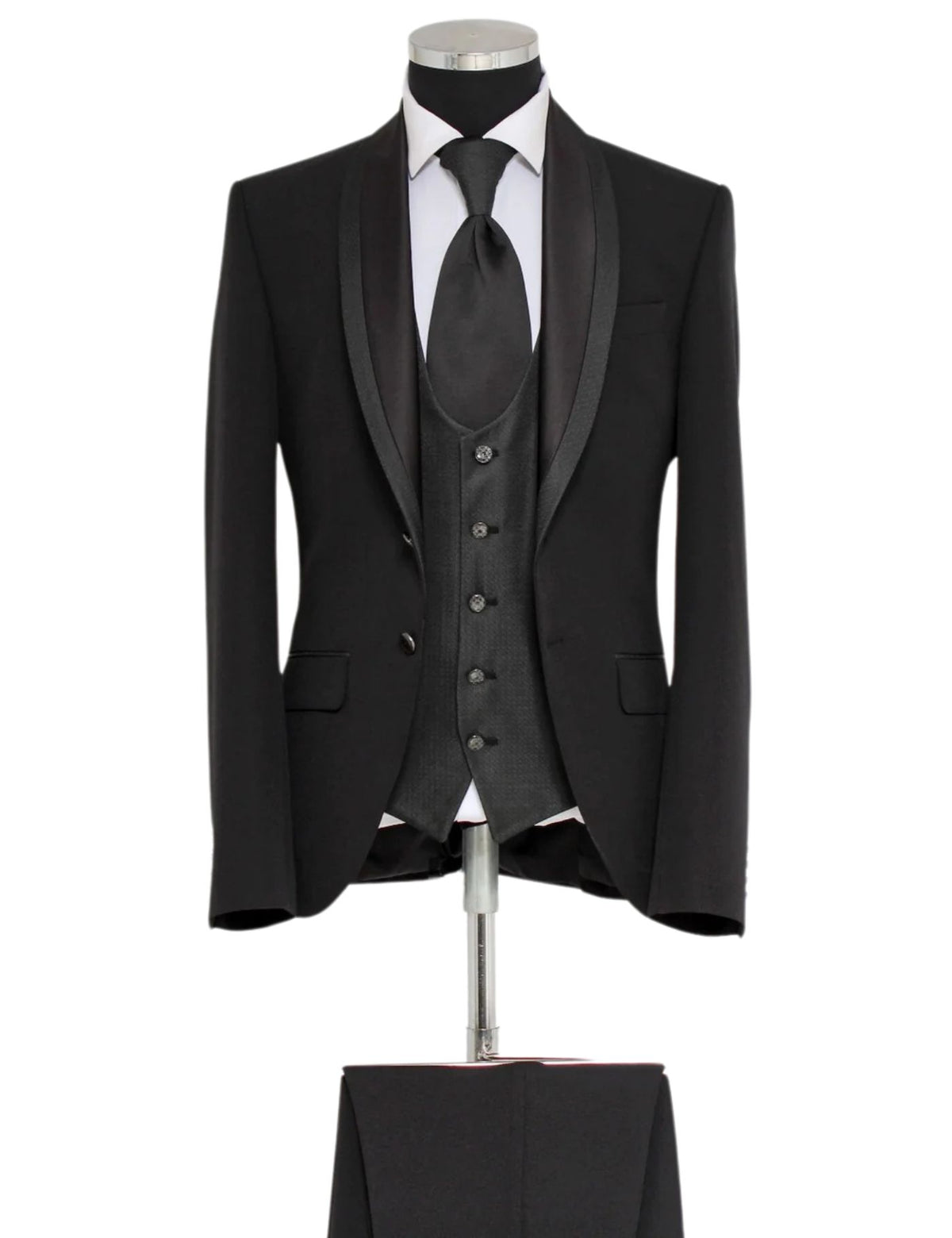 Masculini Men’s Three-Piece Suit + Tie.(FFF)