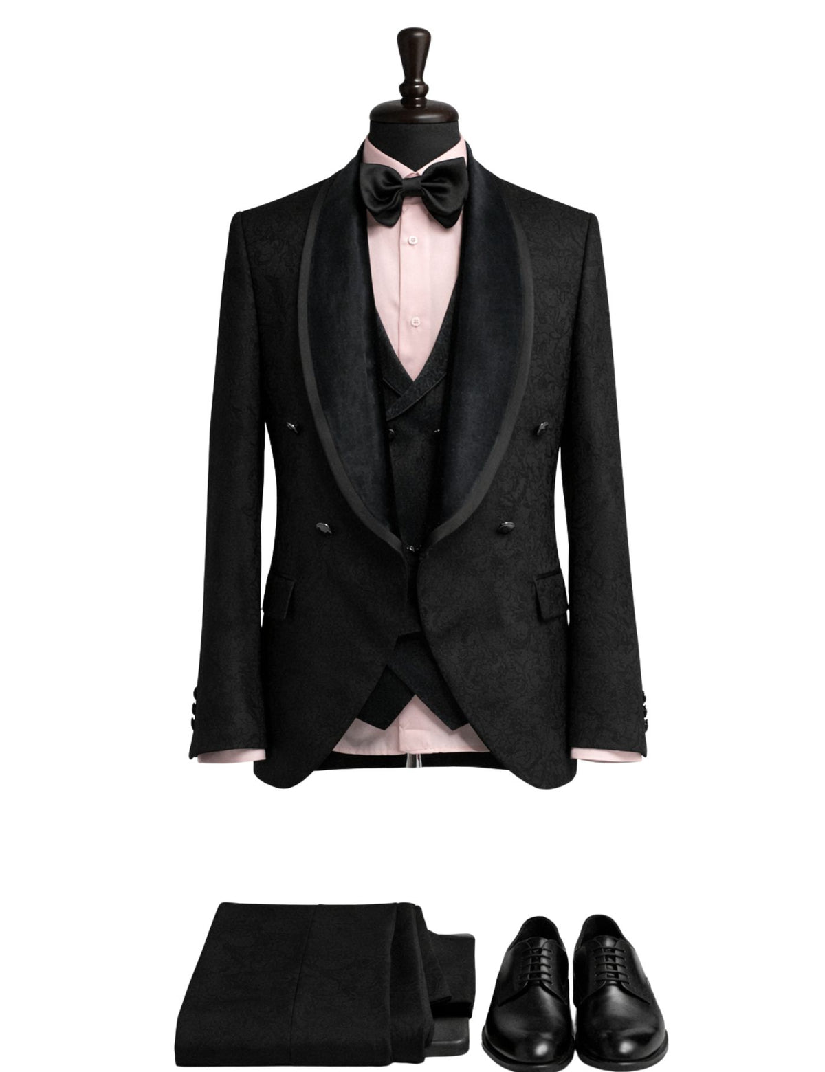 Musculini Men’s Three-Piece Suit + Bow tie
